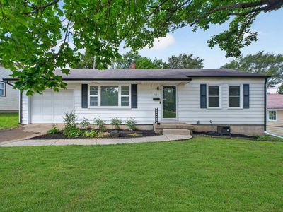 1123 Hedgewood Dr