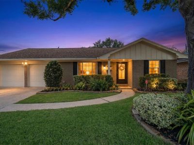 2523 Droxford Dr