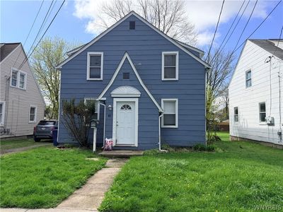 Property at 80 Charlotte St, Lockport, NY