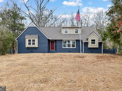 617 Mayes Way