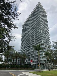 2000 Metropica Way #1609