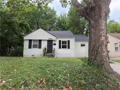 7118 Highland Ave