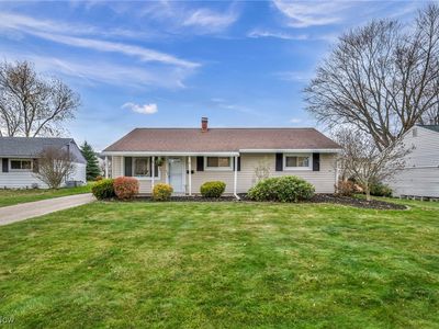 Property at 361 Chestnut Dr, Berea, OH