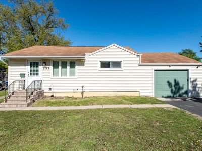 Property at 2123 N McAree Rd, Waukegan, IL
