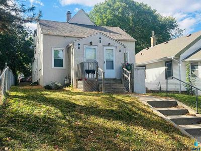 Property at 521 S Menlo Ave, Sioux Falls, SD
