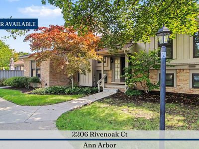 2206 Rivenoak Ct