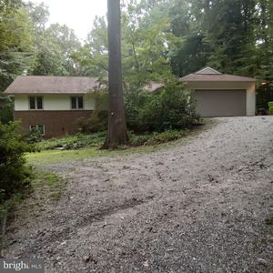 Property at 6714 Colewood Estates Rd, Clifton, VA