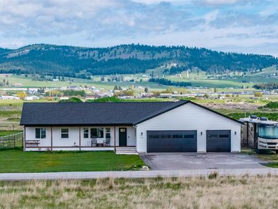 229 Swiss Dr
