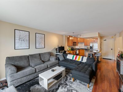 401 S 1st St Unit 708