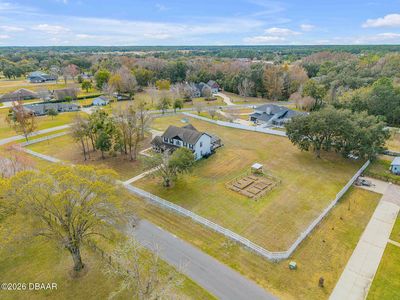 330 Country Circle Dr E