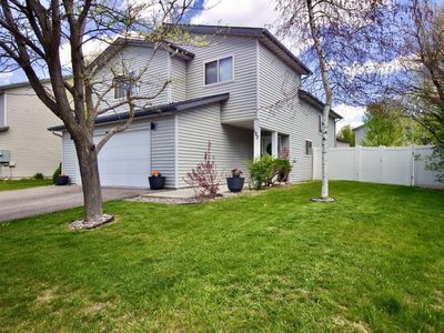 123 Barron Way