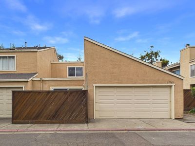 27769 Pistachio Ct
