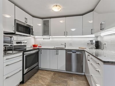 131 Pierce St APT 304