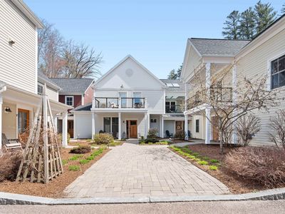 288 South Main Street #D