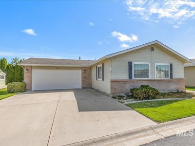 1100 Burnett Dr #250-A