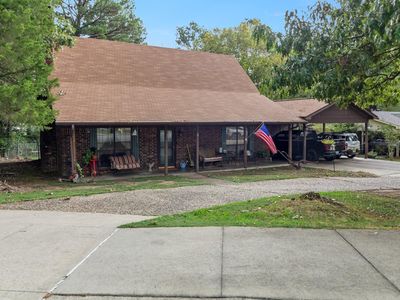 9 Allison Dr