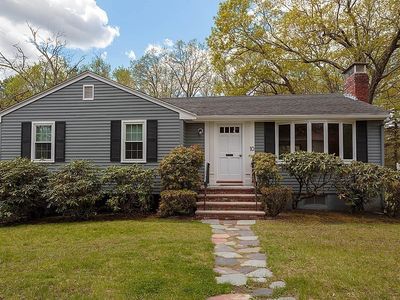 10 Brentwood Dr