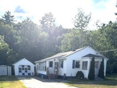 975 Sawyer Road