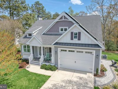 132 W Shore Dr
