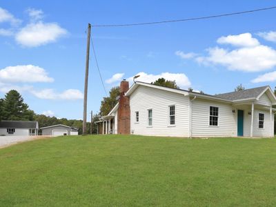 8411 N State Route 161