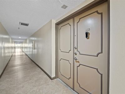 17890 W Dixie Hwy APT 603