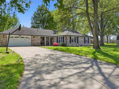 Property at 9007 Surrey Dr, Pendleton, IN