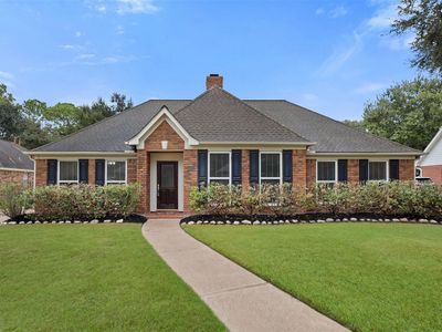 2022 Hillside Oak Ln