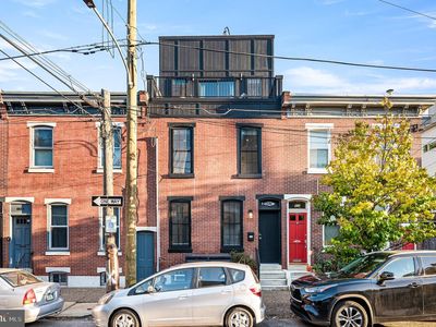 806 Moyer St