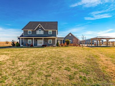 650 NE Bison Rd