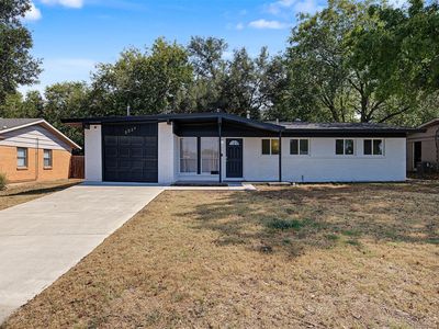 Property at 5537 Wheaton Dr, Fort Worth, TX