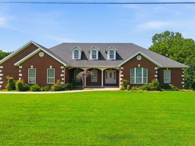 136 Riverview Dr