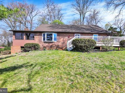 12 Moser Ln