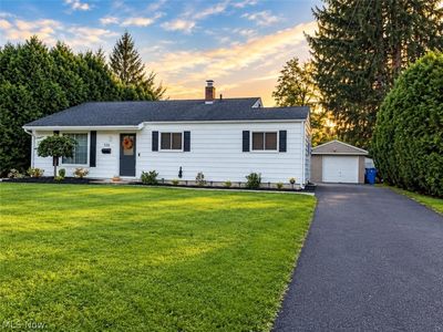 Property at 330 Cynthia Dr, Chardon, OH