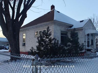 2400 Jefferson St NE
