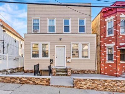 1307 51st St APT 3