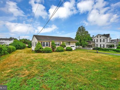 206 Tyson St