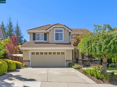 6028 Golden Eagle Way