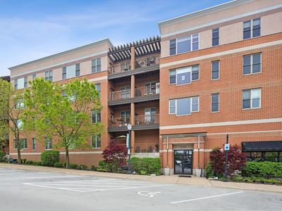935 Burlington Ave Unit 110