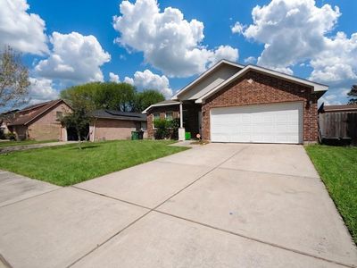 7414 Maczali Dr