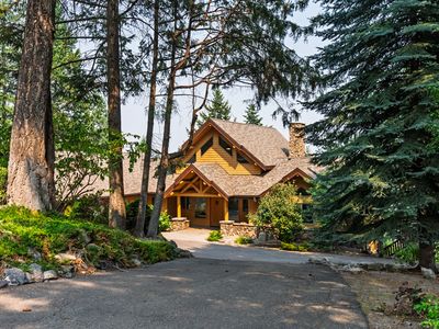 111 Valley Vista Dr