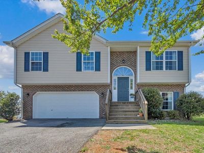 2722 Paddington Station Ln
