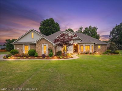 6800 Hunter Crossing Dr