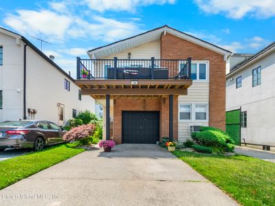 146 Rupert Ave