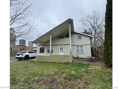 Property at 19730 Hilton Dr, Southfield, MI