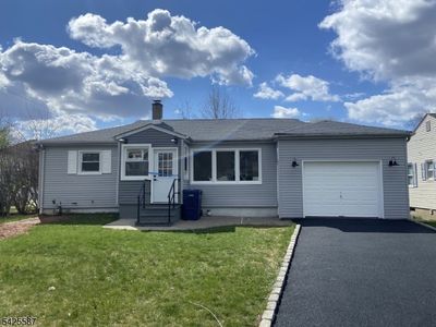 271 Valley Rd