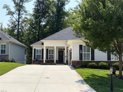 6408 Isabella Dr