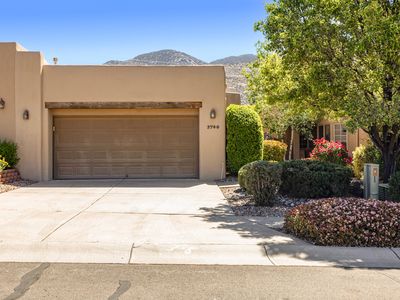3740 Ridge Pointe Loop NE