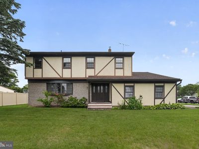95 Taylor Dr