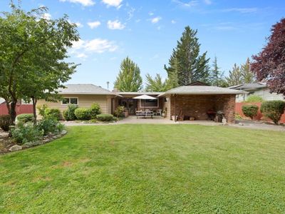 2243 Scoville Rd