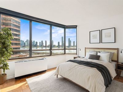 630 1st Ave APT 8N